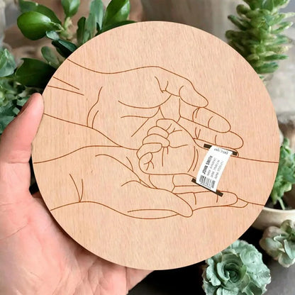 KleinGeluk® | Houten Herinneringsbordje – Bewaar het Ziekenhuisbandje van je Baby met Liefde